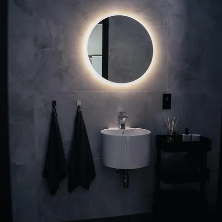 Pansiyon Urban Design 3 Bedroom Main Bedroom Zurrieq