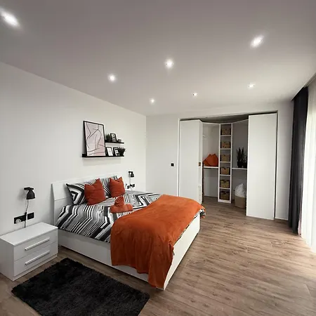 Urban Design 3 Bedroom Main Bedroom Zurrieq