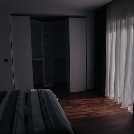 Urban Design 3 Bedroom Main Bedroom * Zurrieq