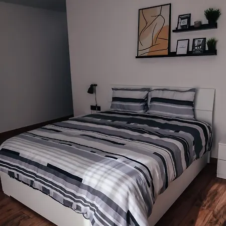 Urban Design 3 Bedroom Main Bedroom Zurrieq