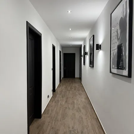 Homestay Urban Design 3 Bedroom Main Bedroom Zurrieq