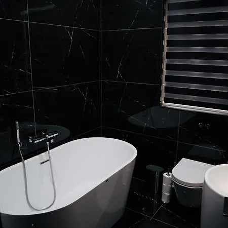 Quarto em Acomodações Particulares Urban Design 3 Bedroom Main Bedroom