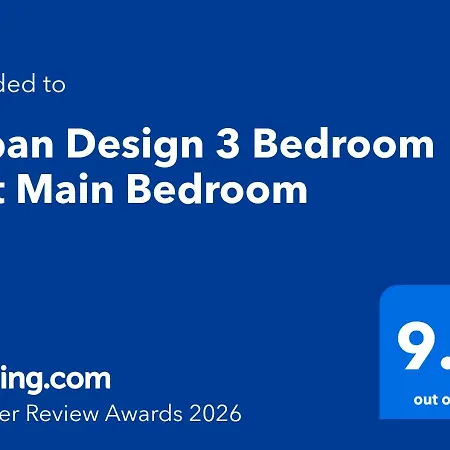 Privatunterkunft Urban Design 3 Bedroom Main Bedroom