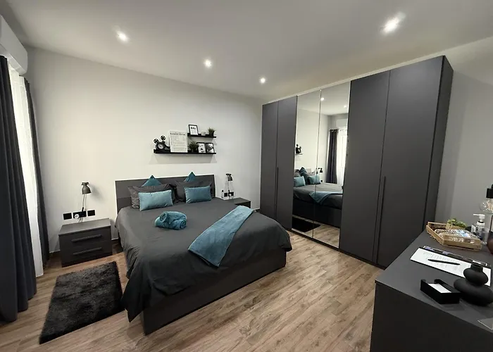 Urban Design 3 Bedroom Main Bedroom * Zurrieq