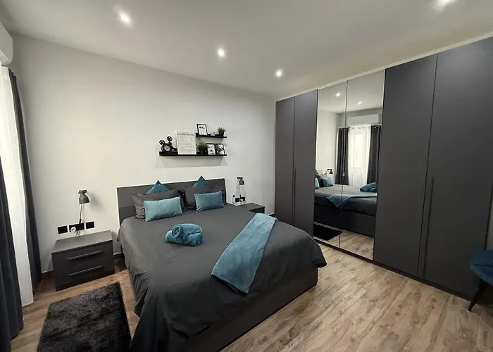 Urban Design 3 Bedroom Main Bedroom Privatunterkunft